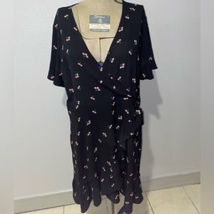 Cherries wrap dress black